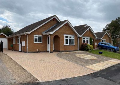 Clean Bungalow Driveway